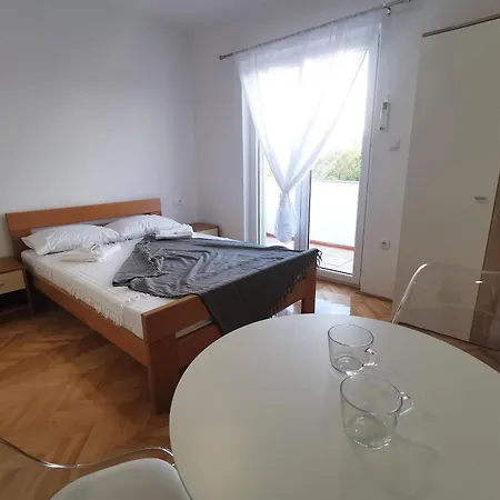 Rozaza Apartment Vodice