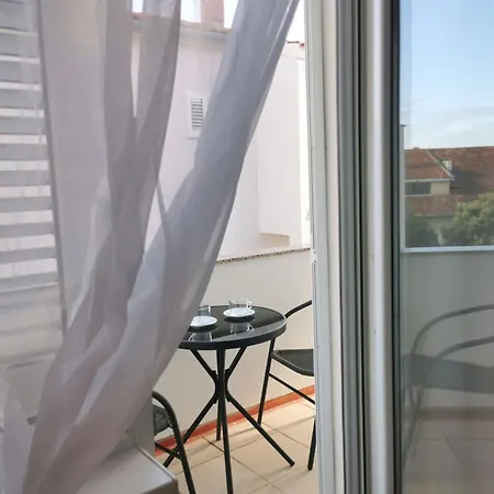 Rozaza Apartment *